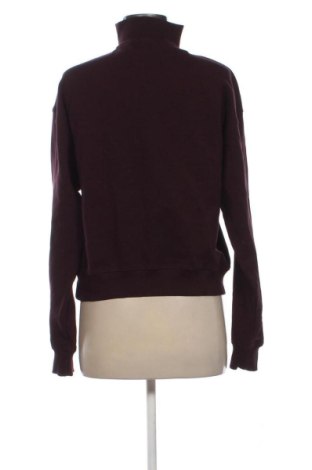 Дамска блуза Stradivarius, Размер M, Цвят Лилав, Цена 16,36 €