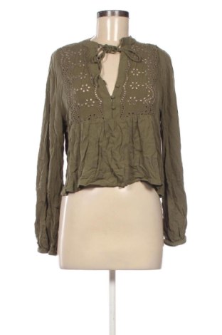 Bluzka damska Stradivarius, Rozmiar M, Kolor Zielony, Cena 83,99 zł