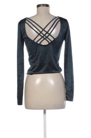 Γυναικεία μπλούζα Stradivarius, Μέγεθος M, Χρώμα Πράσινο, Τιμή 6,00 €