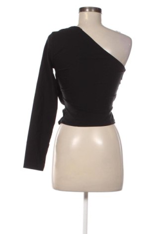 Дамска блуза Stradivarius, Размер S, Цвят Черен, Цена 16,36 €