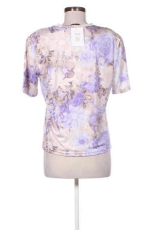 Дамска блуза Unbranded, Размер L, Цвят Многоцветен, Цена 13,44 €