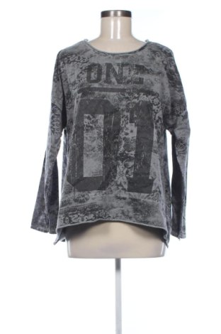 Дамска блуза Unbranded, Размер L, Цвят Многоцветен, Цена 6,00 €