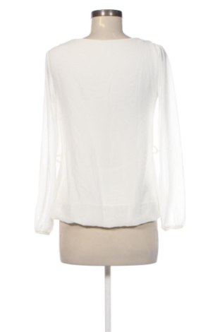 Дамска блуза Unbranded, Размер M, Цвят Бял, Цена 10,22 €