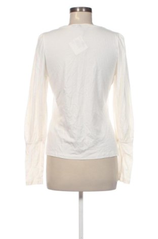 Дамска блуза Vero Moda, Размер M, Цвят Бял, Цена 10,73 €