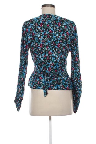 Damen Shirt Y.A.S, Größe M, Farbe Mehrfarbig, Preis 57,99 €