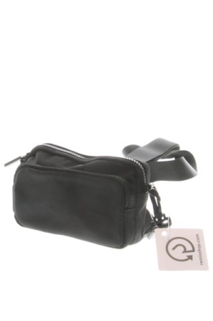 Дамска чанта American Eagle, Цвят Черен, Цена 27,60 €