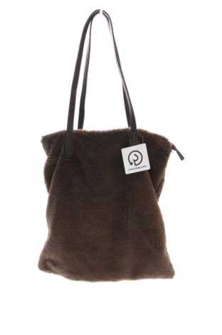 Дамска чанта Oviesse, Цвят Кафяв, Цена 11,24 €