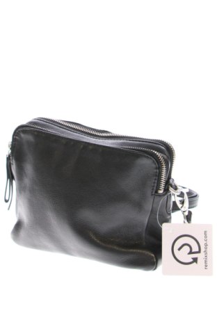 Női táska Treats, Szín Fekete, Ár 13 636 Ft