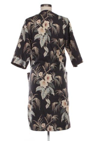 Дамска жилетка AllSaints, Размер XS, Цвят Многоцветен, Цена 53,00 €