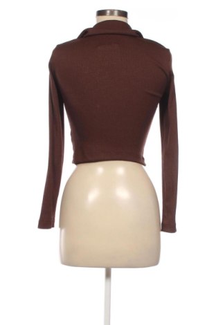 Дамска жилетка Stradivarius, Размер S, Цвят Кафяв, Цена 15,00 €