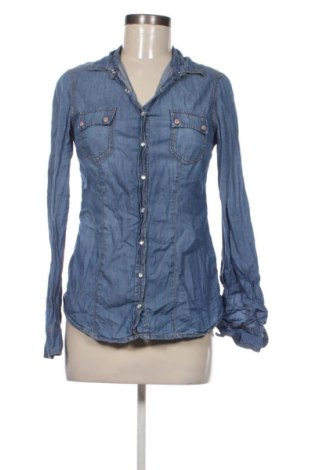 Γυναικείο πουκάμισο Stradivarius, Μέγεθος S, Χρώμα Μπλέ, Τιμή 12,78 €