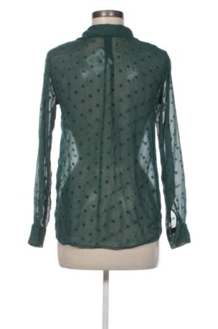 Дамска риза Stradivarius, Размер S, Цвят Зелен, Цена 12,78 €