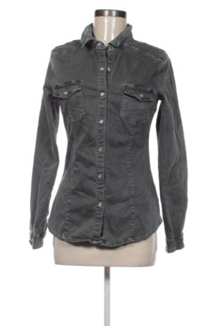 Cămașă de femei Unbranded, Mărime M, Culoare Gri, Preț 79,99 Lei