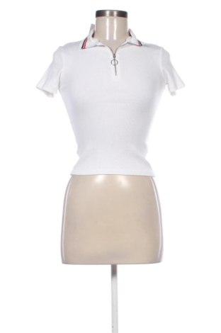 Damski T-shirt Bershka, Rozmiar XS, Kolor Biały, Cena 53,58 zł