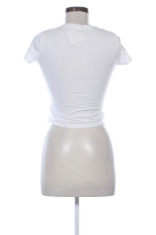 Dámske tričko Cropp, Veľkosť XS, Farba Viacfarebná, Cena  7,00 €