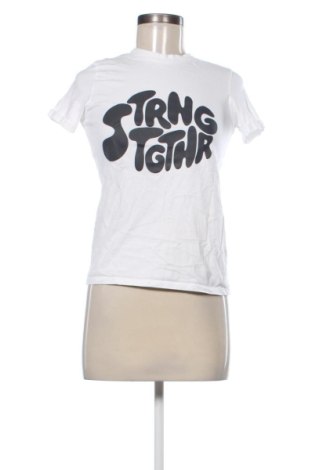 Дамска тениска Fb Sister, Размер XXS, Цвят Бял, Цена 8,68 €