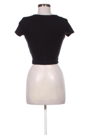 Дамска тениска Fb Sister, Размер XS, Цвят Черен, Цена 9,20 €