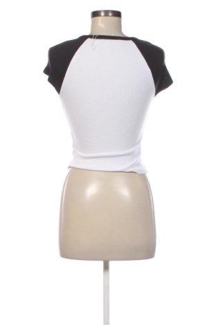 Tricou de femei Fb Sister, Mărime XS, Culoare Alb, Preț 53,99 Lei