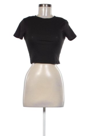 Дамска тениска Pull&Bear, Размер XXS, Цвят Черен, Цена 9,20 €