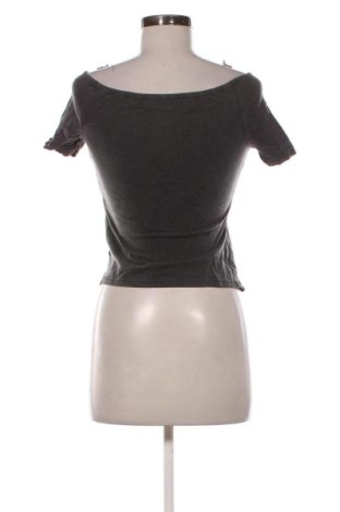 Női póló Romwe, Méret S, Szín Szürke, Ár 7 239 Ft