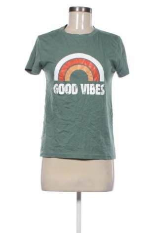 Γυναικείο t-shirt SHEIN, Μέγεθος S, Χρώμα Πράσινο, Τιμή 10,99 €