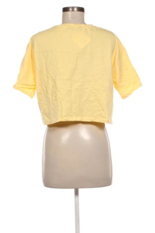 Dámské tričko SHEIN, Velikost M, Barva Žlutá, Cena  259,00 Kč