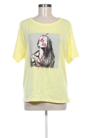 Дамска тениска Unbranded, Размер XL, Цвят Жълт, Цена 9,20 €