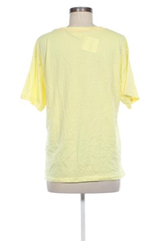 Дамска тениска Unbranded, Размер XL, Цвят Жълт, Цена 9,20 €
