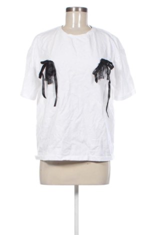 Дамска тениска Unbranded, Размер S, Цвят Бял, Цена 9,00 €