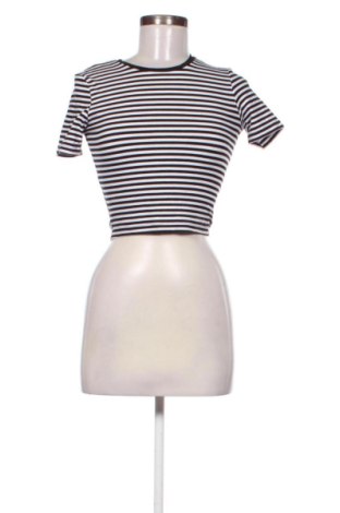 Γυναικείο t-shirt Zara, Μέγεθος XS, Χρώμα Πολύχρωμο, Τιμή 6,00 €