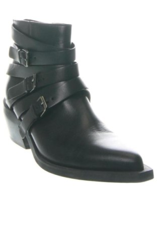 Botine de damă Reserved, Mărime 40, Culoare Negru, Preț 180,96 Lei