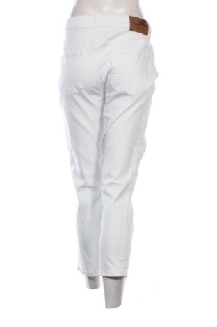 Дамски дънки Arizona, Размер XXL, Цвят Бял, Цена 27,68 €