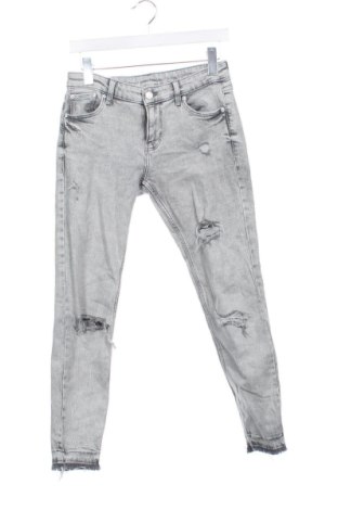 Blugi de femei Bershka, Mărime M, Culoare Gri, Preț 91,99 Lei