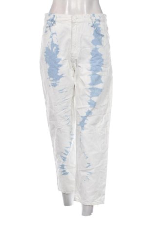 Blugi de femei Bershka, Mărime M, Culoare Multicolor, Preț 91,99 Lei