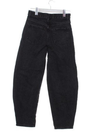 Dámské džíny  Bershka, Velikost XS, Barva Černá, Cena  219,00 Kč