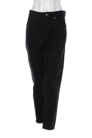 Dámské džíny  Bershka, Velikost L, Barva Černá, Cena  439,00 Kč