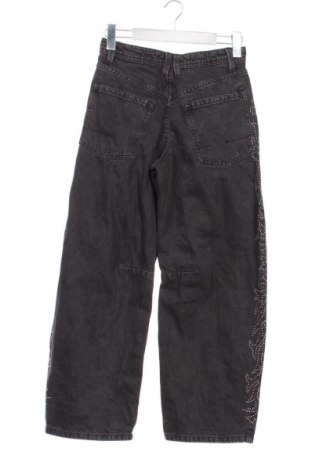 Дамски дънки Bershka, Размер XXS, Цвят Многоцветен, Цена 24,03 €