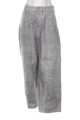 Дамски дънки Bershka, Размер M, Цвят Многоцветен, Цена 13,00 €