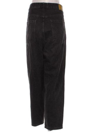Дамски дънки Bershka, Размер XXL, Цвят Черен, Цена 15,33 €