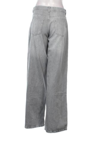 Női farmernadrág Bershka, Méret L, Szín Szürke, Ár 11 839 Ft