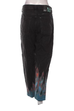 Blugi de femei Bershka, Mărime L, Culoare Negru, Preț 91,99 Lei