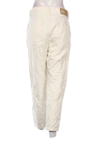 Dámské džíny  Bershka, Velikost L, Barva Krémová, Cena  439,00 Kč