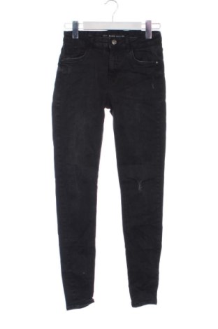 Blugi de femei Bershka, Mărime S, Culoare Negru, Preț 91,99 Lei