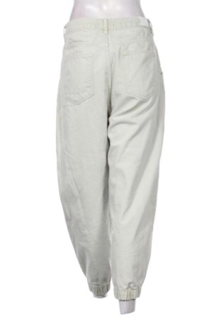 Damen Jeans Bershka, Größe M, Farbe Grün, Preis € 14,77