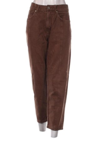 Damskie jeansy Bershka, Rozmiar L, Kolor Brązowy, Cena 79,99 zł, #136208771