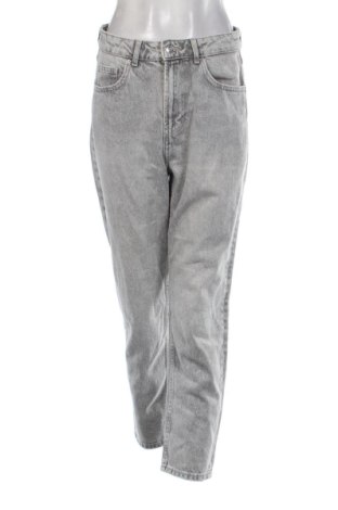Damskie jeansy Bershka, Rozmiar M, Kolor Szary, Cena 78,99 zł