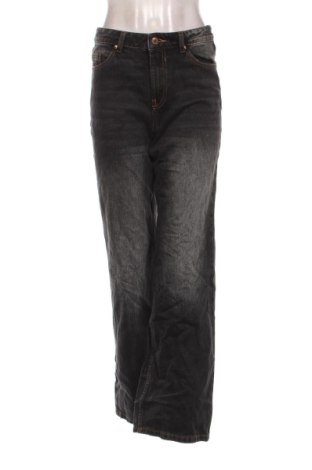 Blugi de femei Bershka, Mărime M, Culoare Negru, Preț 91,99 Lei