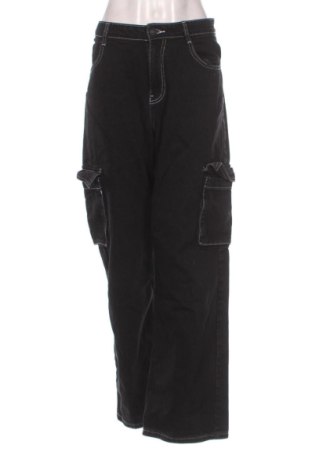 Blugi de femei Bershka, Mărime XL, Culoare Negru, Preț 76,86 Lei