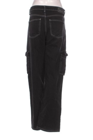 Blugi de femei Bershka, Mărime XL, Culoare Negru, Preț 76,86 Lei