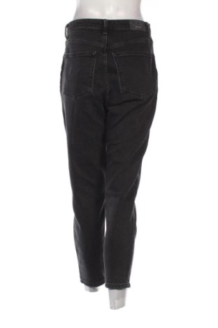 Blugi de femei Bershka, Mărime S, Culoare Negru, Preț 89,13 Lei